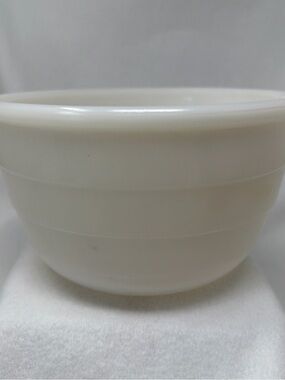 Vintage GE General Electric Beehive Mixing Bowl